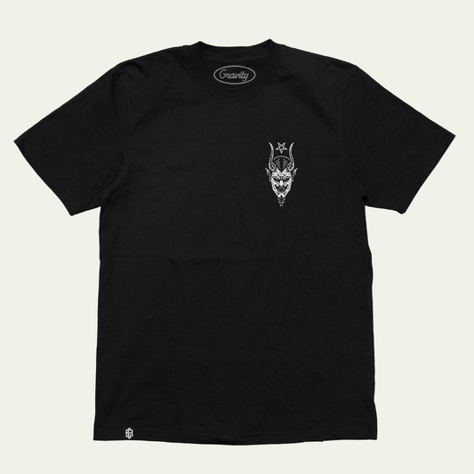 Camiseta World Needs Reset