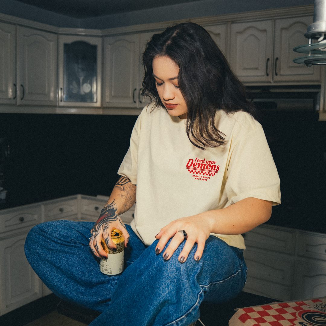Camiseta Feed Your Demons
